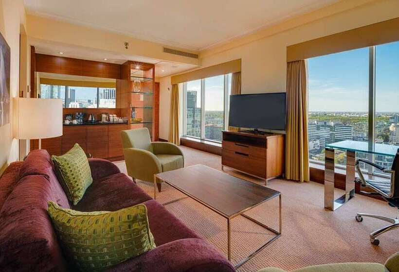 Студио Стандарт Кровать Кинг, Hilton Whistler Resort & Spa