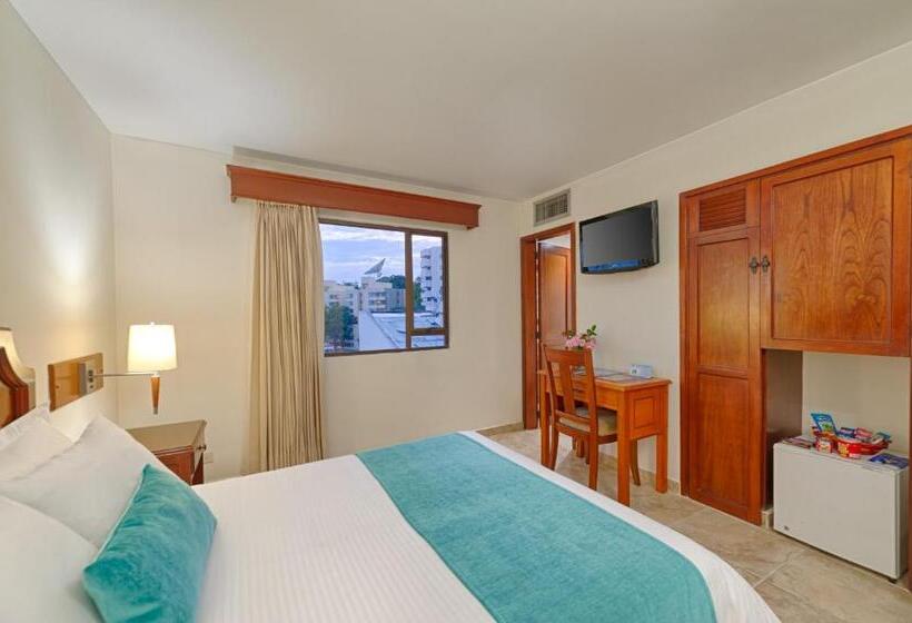 수피리어 룸, Obelisco