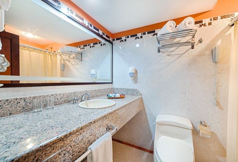 스탠다드 룸, Obelisco