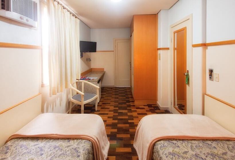 חדר סטנדרט, Oscar