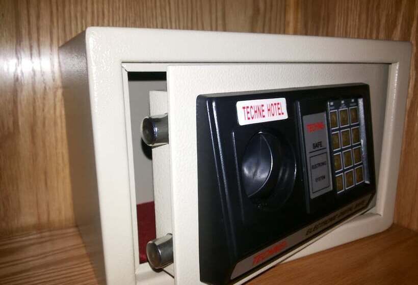 اتاق استاندارد یک نفره, Swiss Inn Hotel Mohandeseen