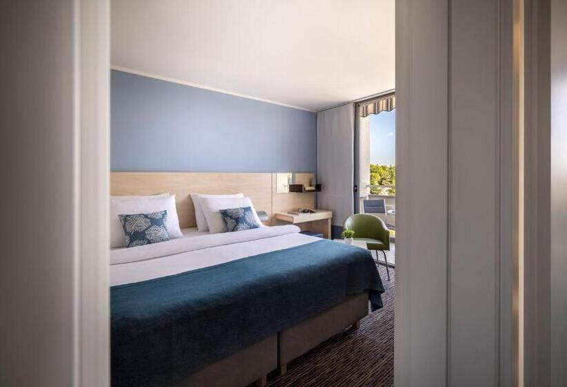 家庭间, Valamar Diamant