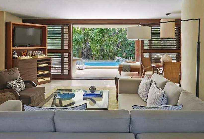ویلای 1 خوابه با چشم‌انداز دریا, Viceroy Riviera Maya, A Luxury Villa Resort