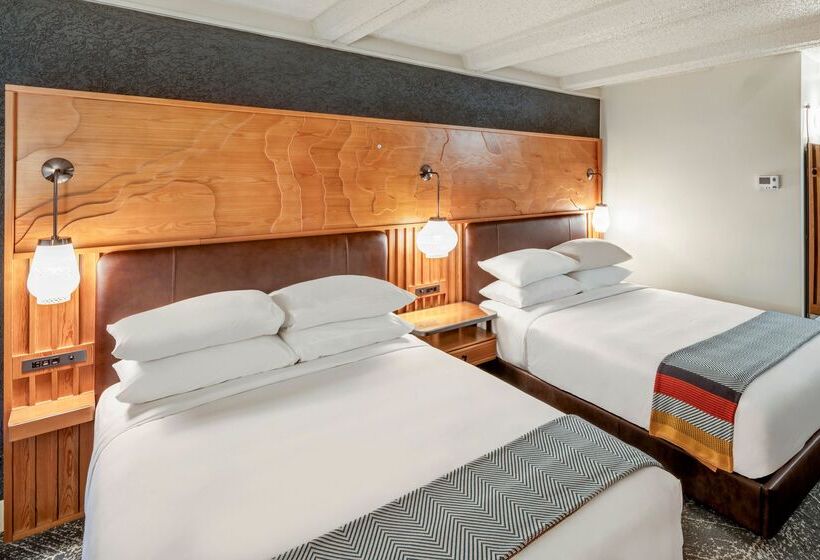 غرفة قياسية سرير ملكى, The Wildbirch Hotel - JdV by Hyatt
