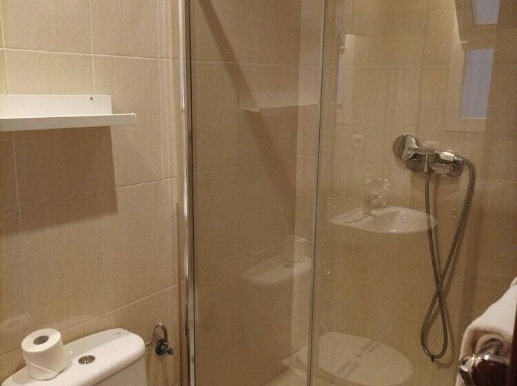 스탠다드 룸, Hostal San Cayetano