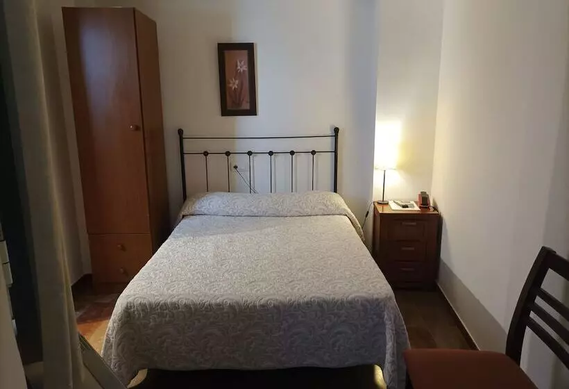 スタンダードシングルルーム, Hostal San Cayetano