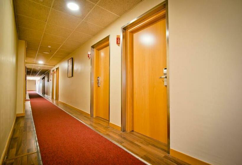 标准单人间, Bahia Almunecar