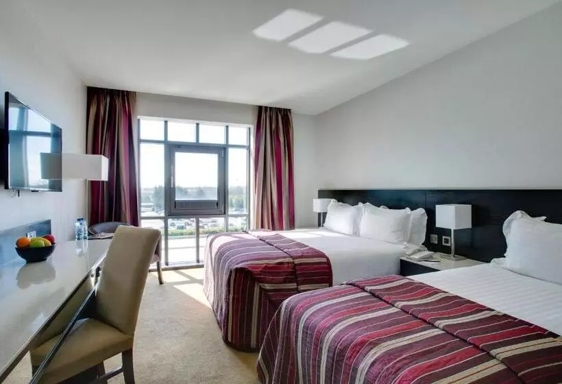 اتاق استاندارد با تخت دوبل, Carlton Hotel Dublin Airport