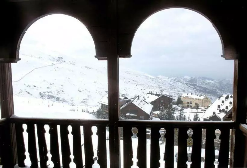 سوییت جونیور, Ghm Monachil