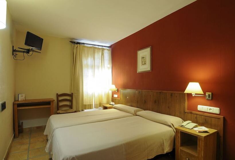 غرفة قياسية فردية, Ghm Monachil