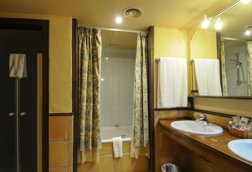 جناح جونيور, Ghm Monachil