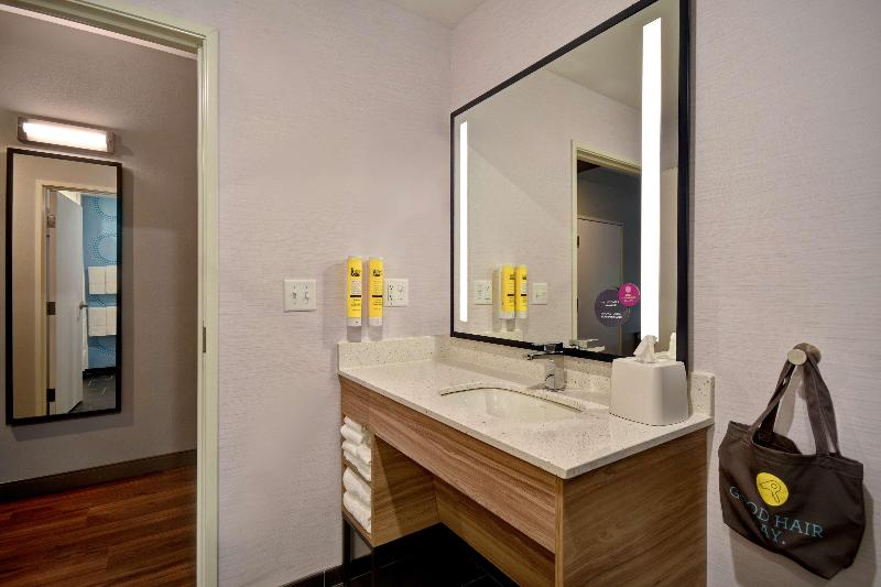 Номер Стандарт Трехместный, Mercure Sibiu Airport