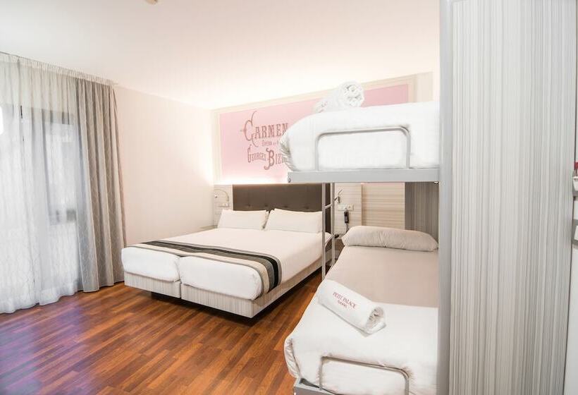 Четырехместный Номер Стандарт, Petit Palace Boqueria Garden