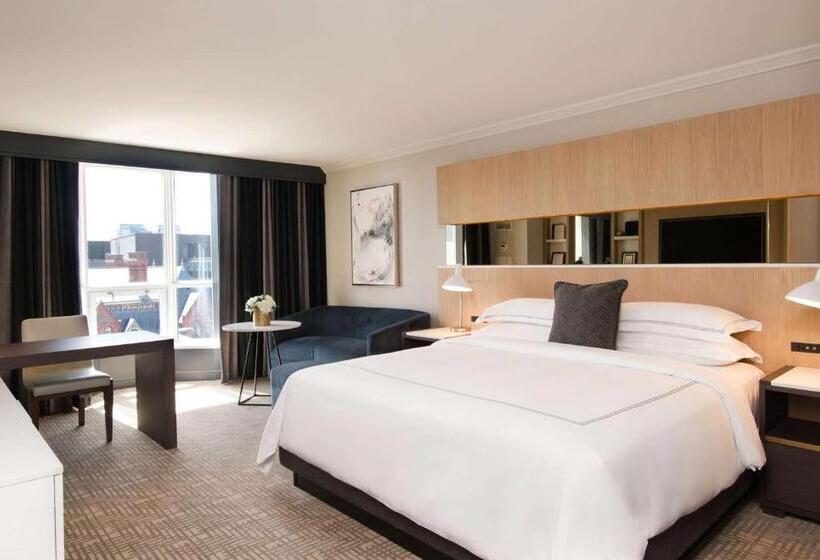 キングサイドベッドのスタンダードワンルーム, The Yorkville Royal Sonesta Hotel Toronto
