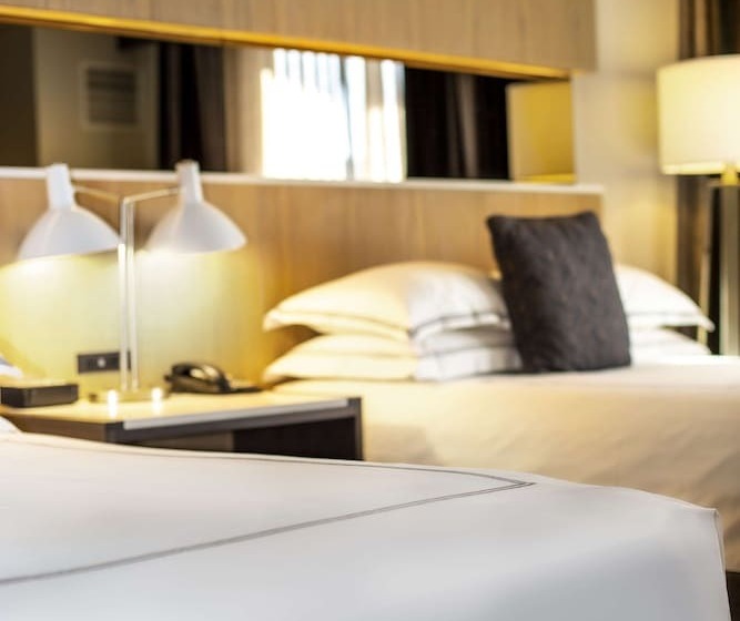 デラックスルーム, The Yorkville Royal Sonesta Hotel Toronto