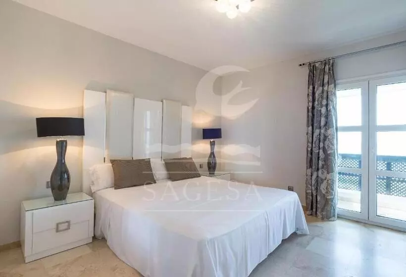 1 Bedroom Penthouse Apartment, Jardines De Las Golondrinas