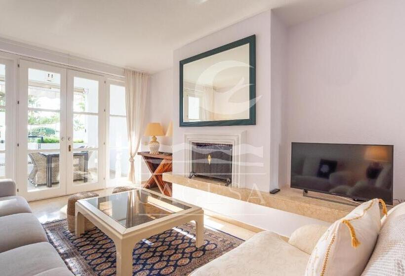 Superior 2-bedroom flat with sea view, Jardines De Las Golondrinas