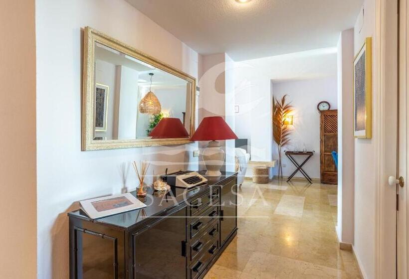 Superior 2-bedroom flat with sea view, Jardines De Las Golondrinas