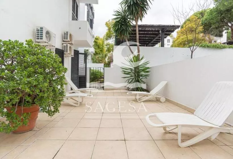آپارتمان 1 خوابه همکف, Jardines De Las Golondrinas