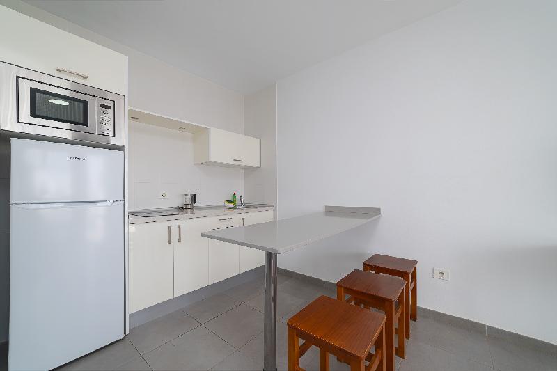 Апартаменты 2 Спальни, Apartamentos Elena
