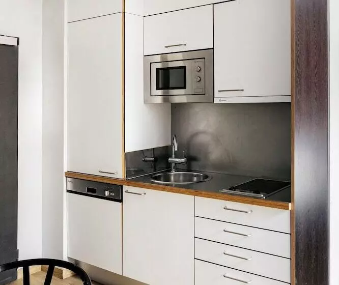 آپارتمان خانوادگی, Aparthotel Allada 3