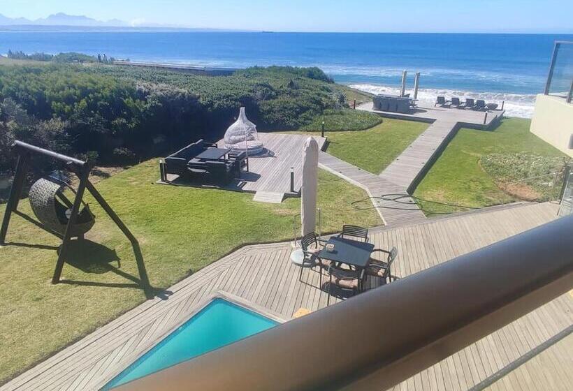 חדר סופריור, African Oceans Manor On The Beach