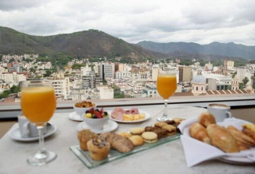 주니어 스위트, Alejandro 1º