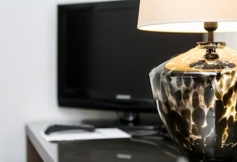 Номер Стандарт, Ambra