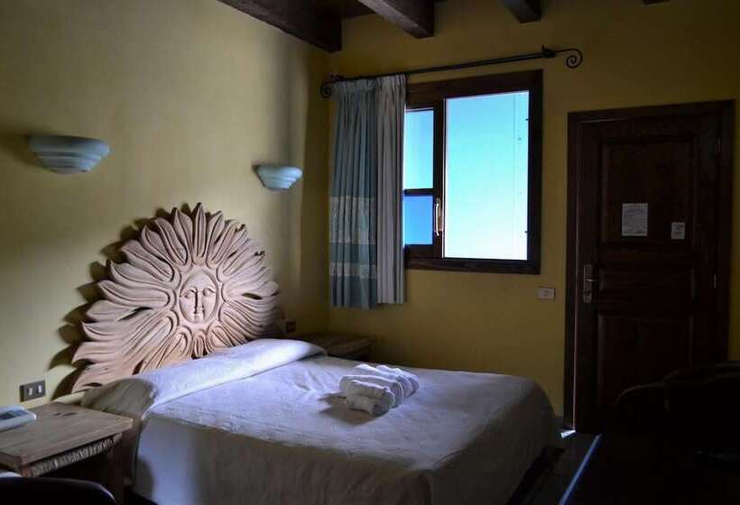 エコノミールーム, Dell'ancora