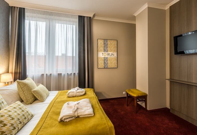 آپارتمان 1 خوابه, Filmar