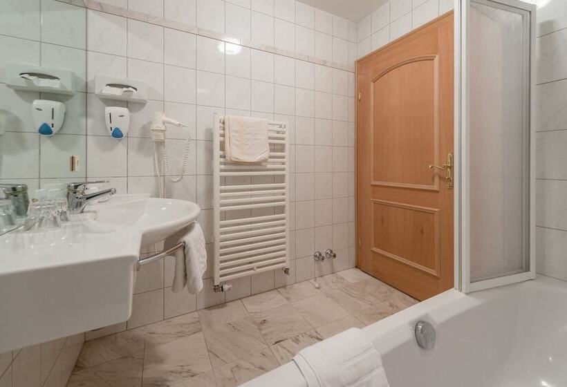 Четырехместный Номер Стандарт, Gasthof Am Riedl