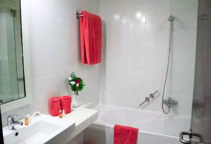 اتاق استاندارد یک نفره, Le Pacha