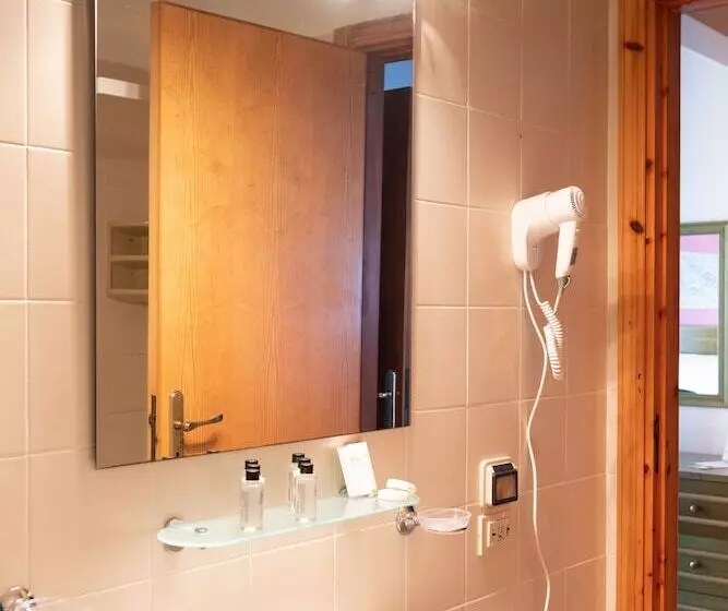 اتاق استاندارد, Le Tonnare Di Stintino Beach Resort