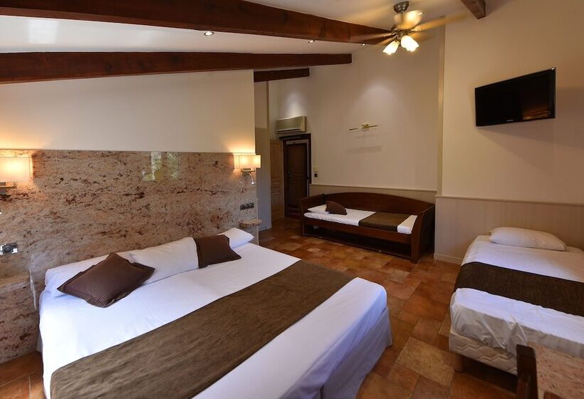 스탠다드 트리플 룸, Les Jardins De La Glaciere