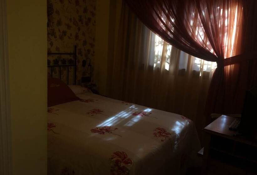 Номер Стандарт Индивидуальный, Masía De Lacy