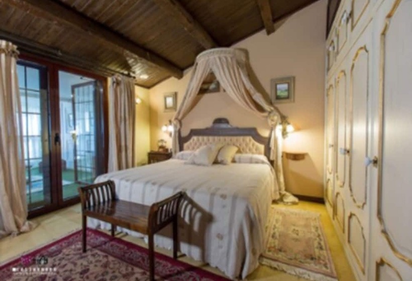 Люкс с Террасой, Masía De Lacy