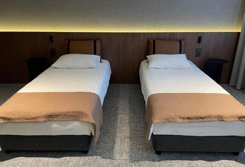 اتاق استاندارد, Pan Tadeusz