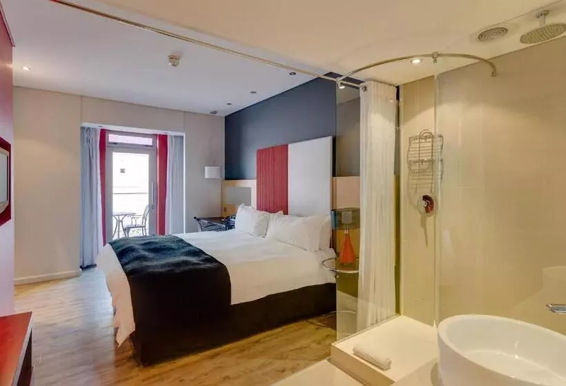 バルコニー付きスタンダードルーム, Protea Hotel Fire & Ice By Marriott Cape Town