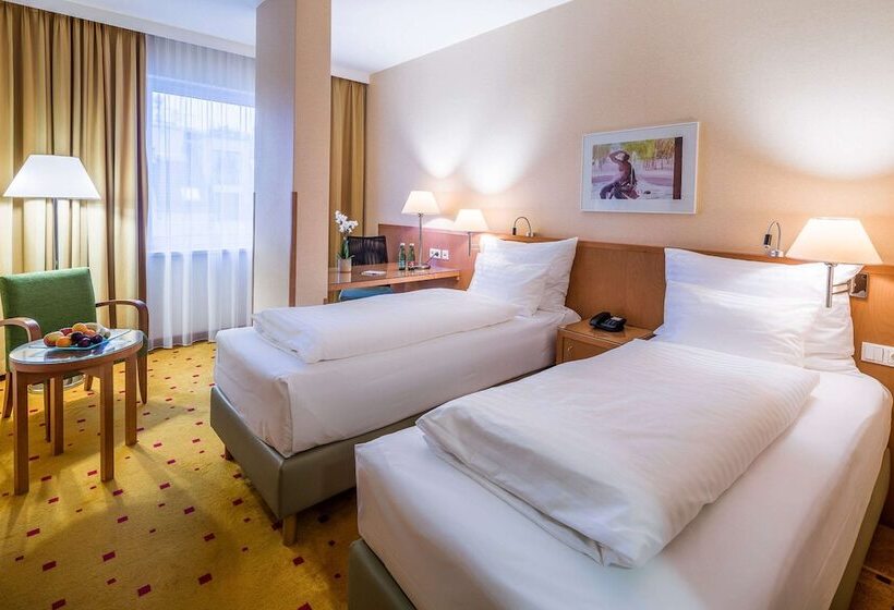 اتاق اجرایی, Quality Hotel Vienna