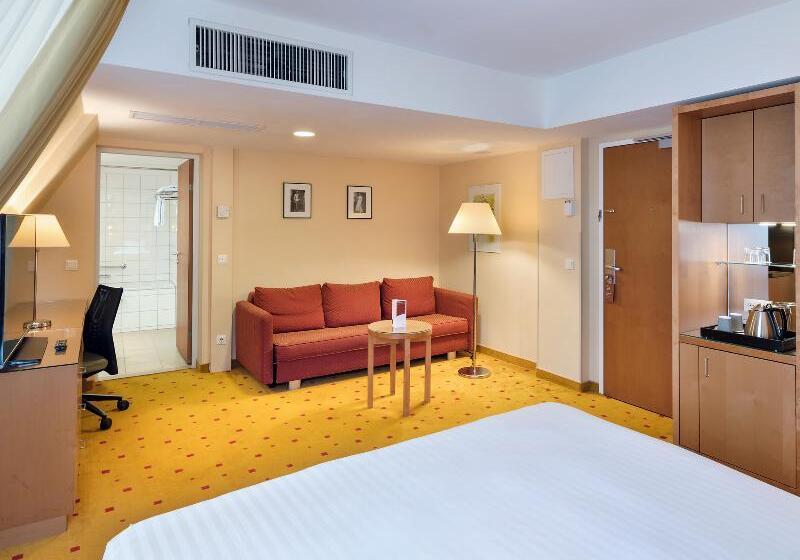 家庭间, Quality Hotel Vienna