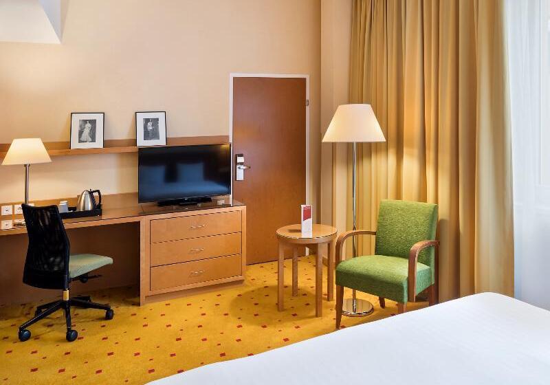 اتاق اجرایی, Quality Hotel Vienna