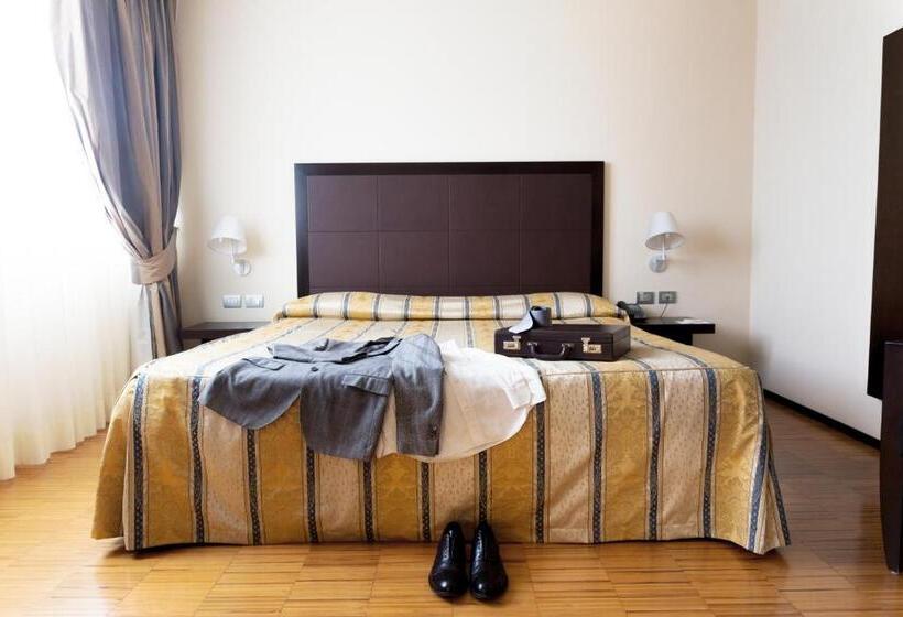 スタンダードルーム, Real Fini Baia Del Re