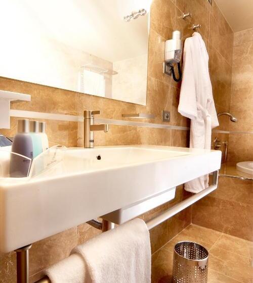 スタンダードトリプルルーム, Real Fini Baia Del Re