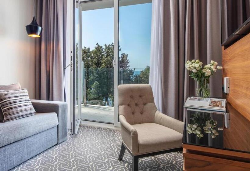 Suite Deluxe Vista Mar, Royal Ariston
