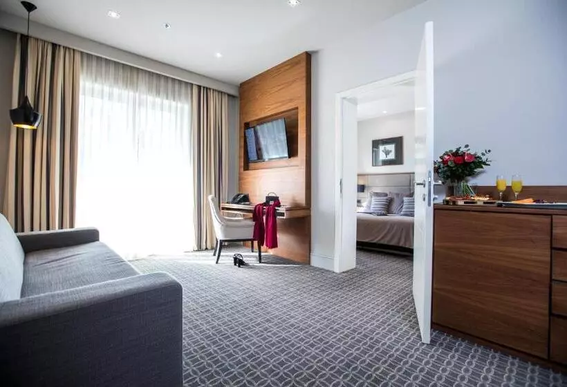 Deluxe Suite Sea View, Royal Ariston