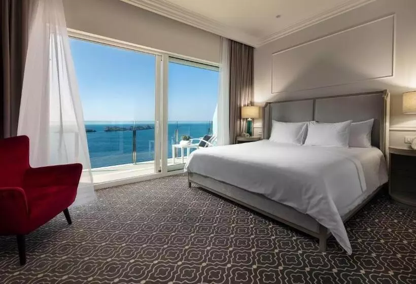 Royal Room
