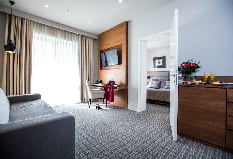 Deluxe Suite Sea View, Royal Ariston