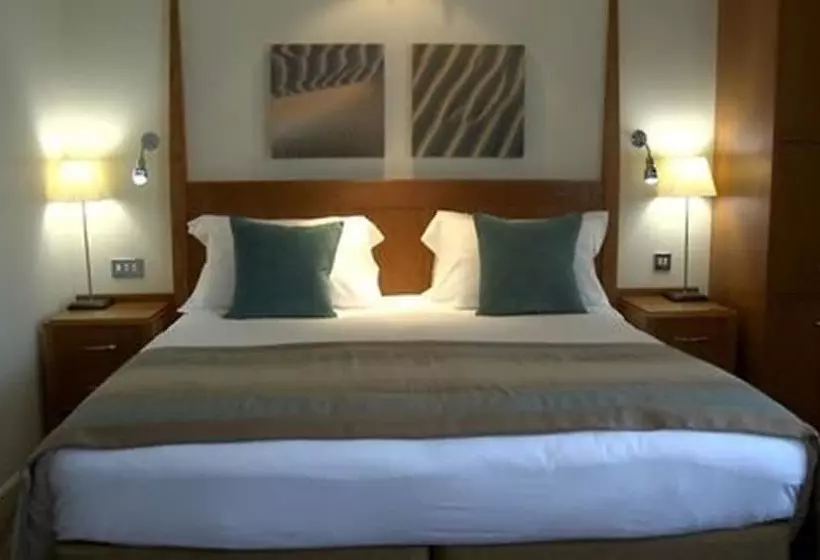 クラシックシングルルーム, L’horizon Beach Hotel & Spa