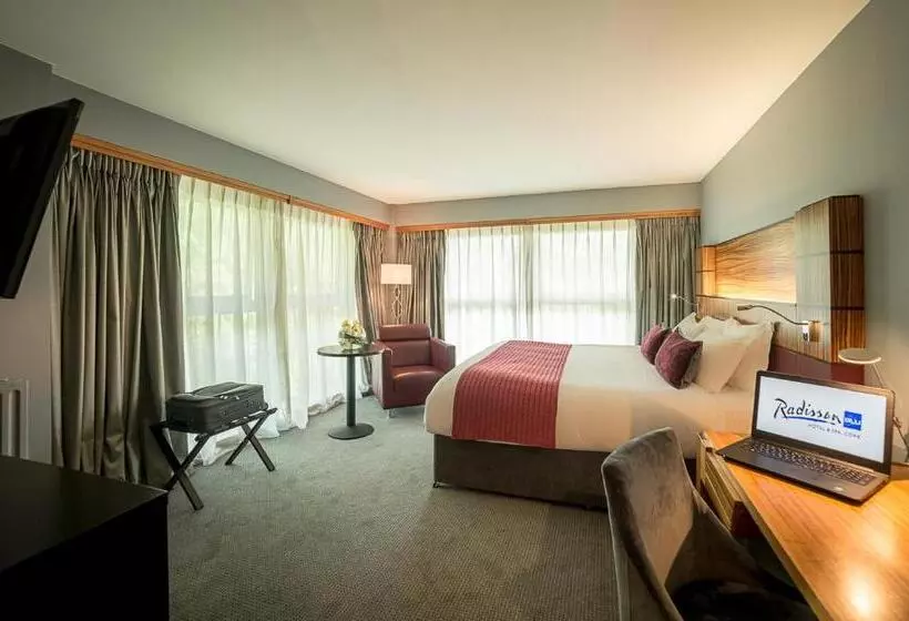 プレミアムルーム, Radisson Blu Hotel & Spa, Little Island Cork