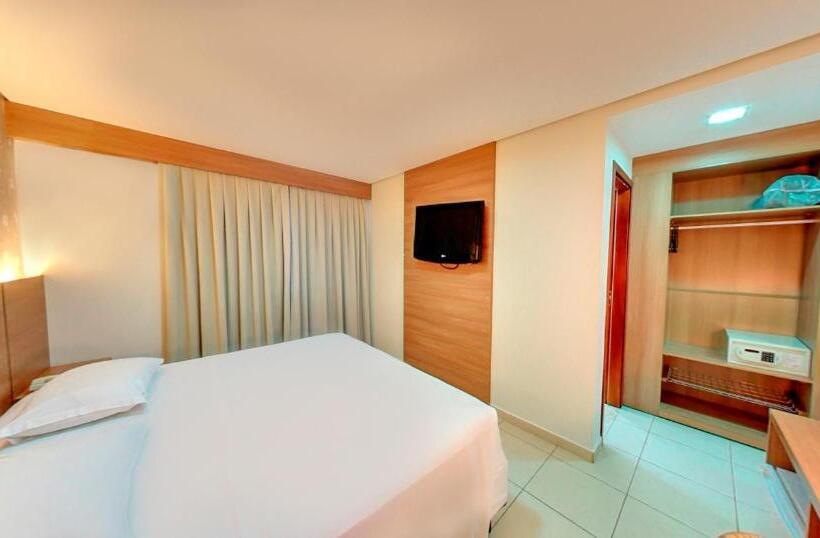 デラックスルーム, Amazon Plaza